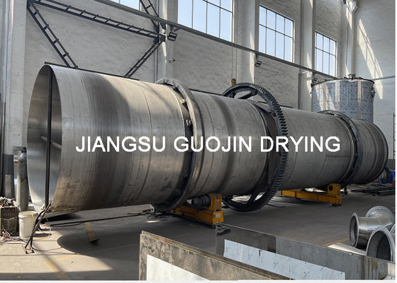 Mesin Pengeringan Rotary Batubara 10M Panjang 5000kg / jam Jumlah yang Diobati